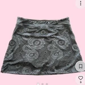 Vintage Y2K Tranquility Mini Skirt/Skort with shorts built in.